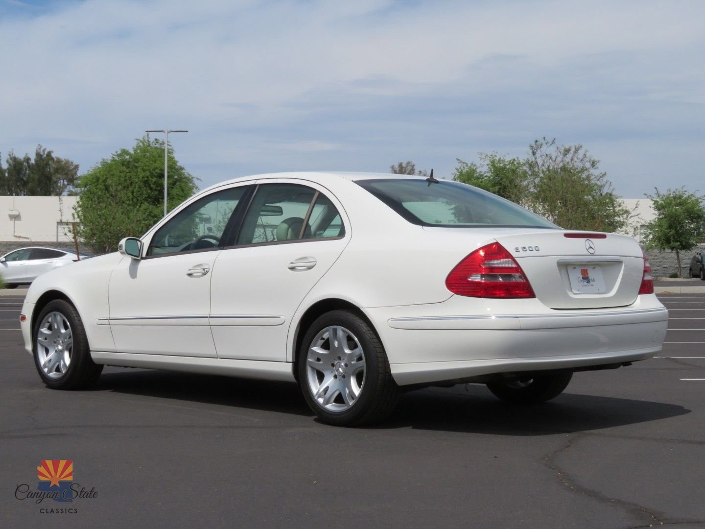 Used 2003 Mercedes-Benz E 500 Sedan w/ X2 Opt Pkg image 11
