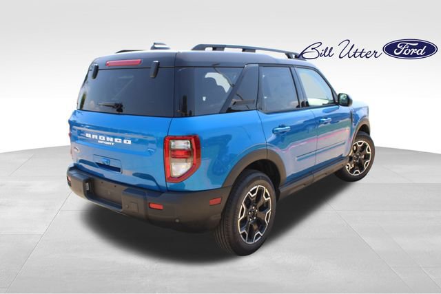 New 2025 Ford Bronco Sport Outer Banks image 3