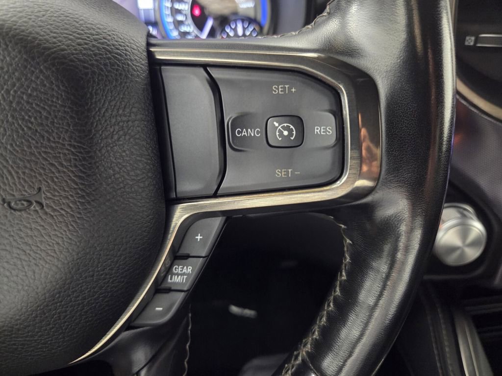 Used 2021 RAM 1500 Limited w/ Body Color Bumper Group AWD/4WD image 17