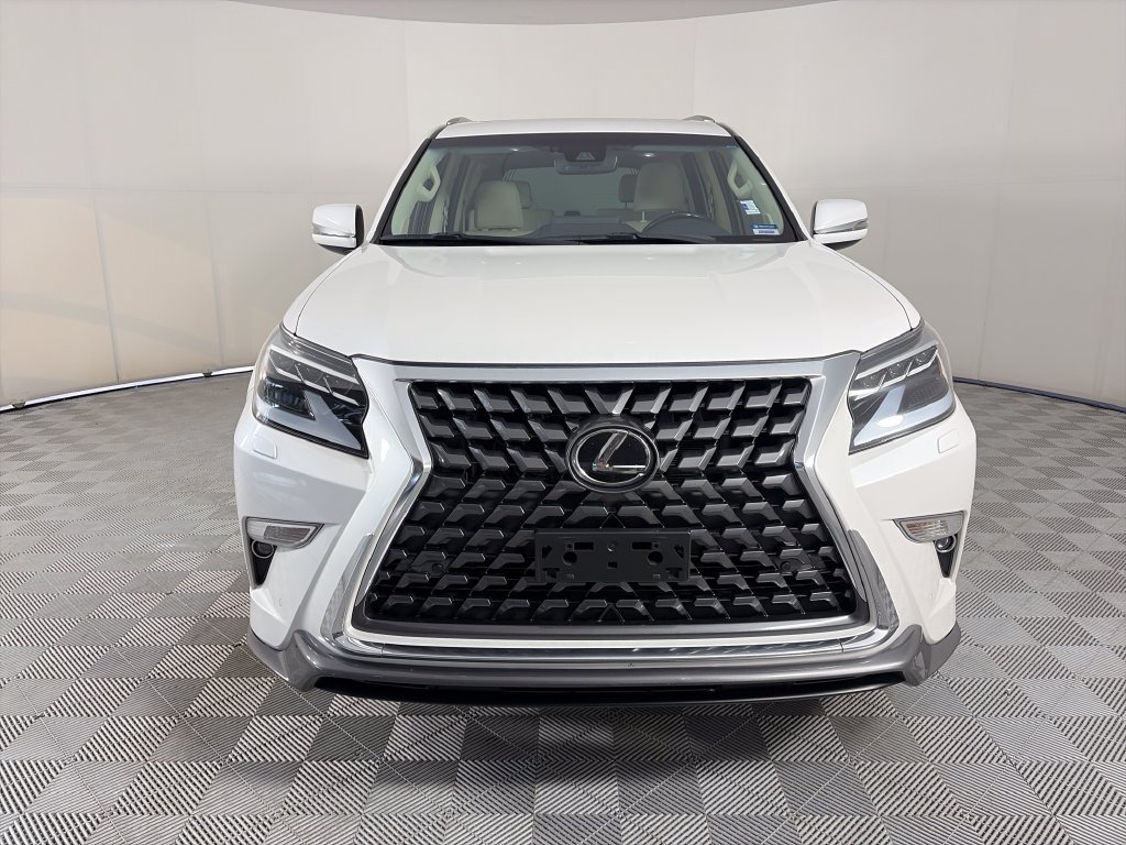Used 2023 Lexus GX 460 Premium w/ Accessory Package AWD/4WD image 2