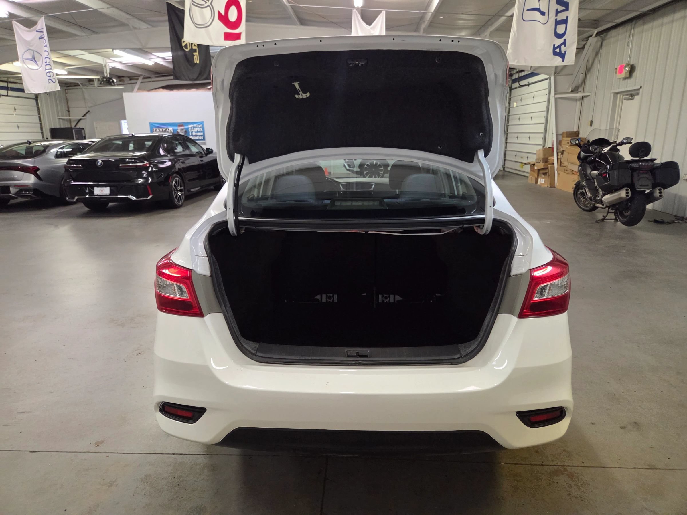 Used 2019 Nissan Sentra SV FWD image 33