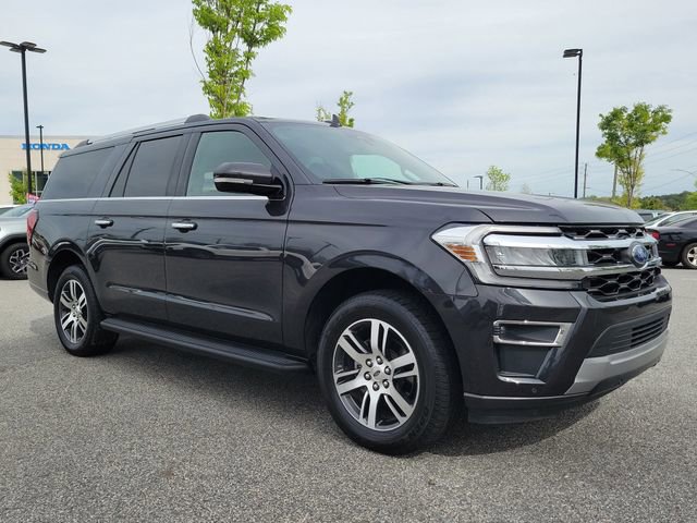 Used 2024 Ford Expedition Max Limited RWD image 3