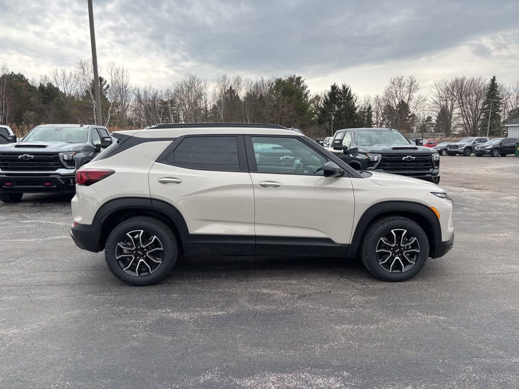 New 2026 Chevrolet TrailBlazer ACTIV image 3