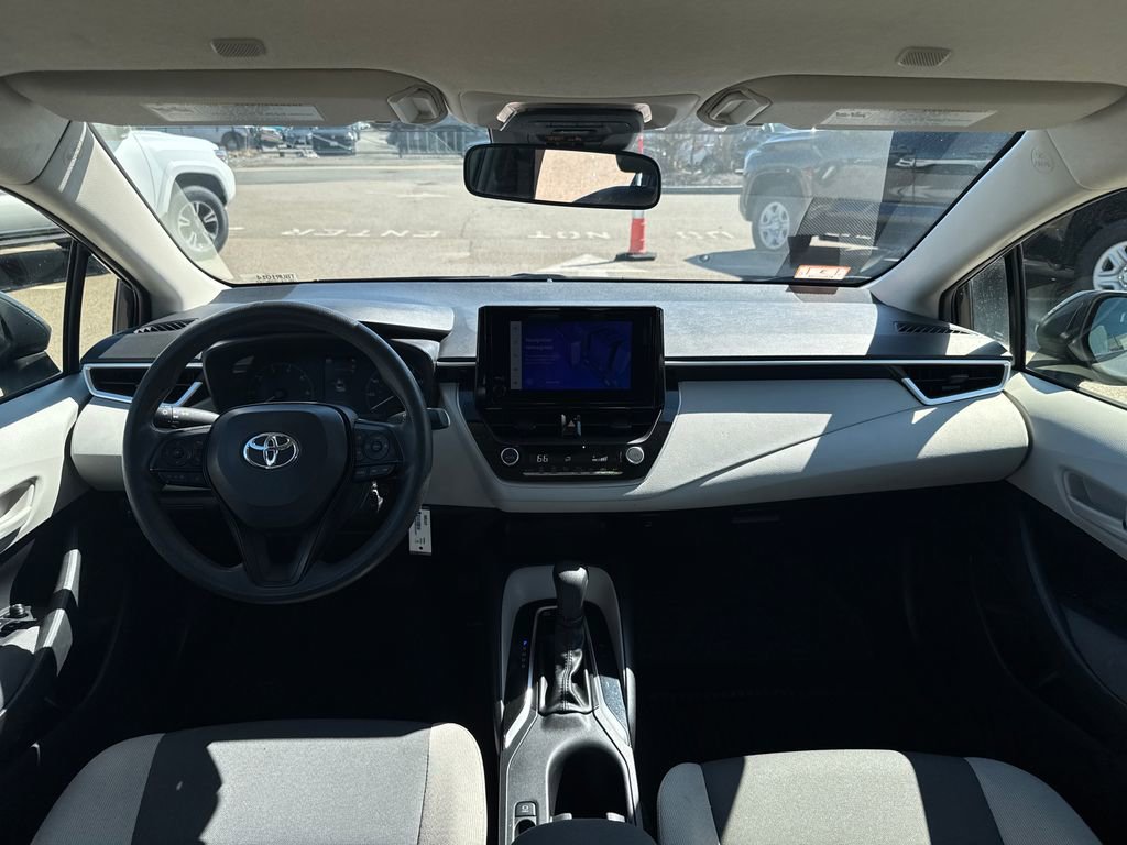Used 2024 Toyota Corolla LE image 10