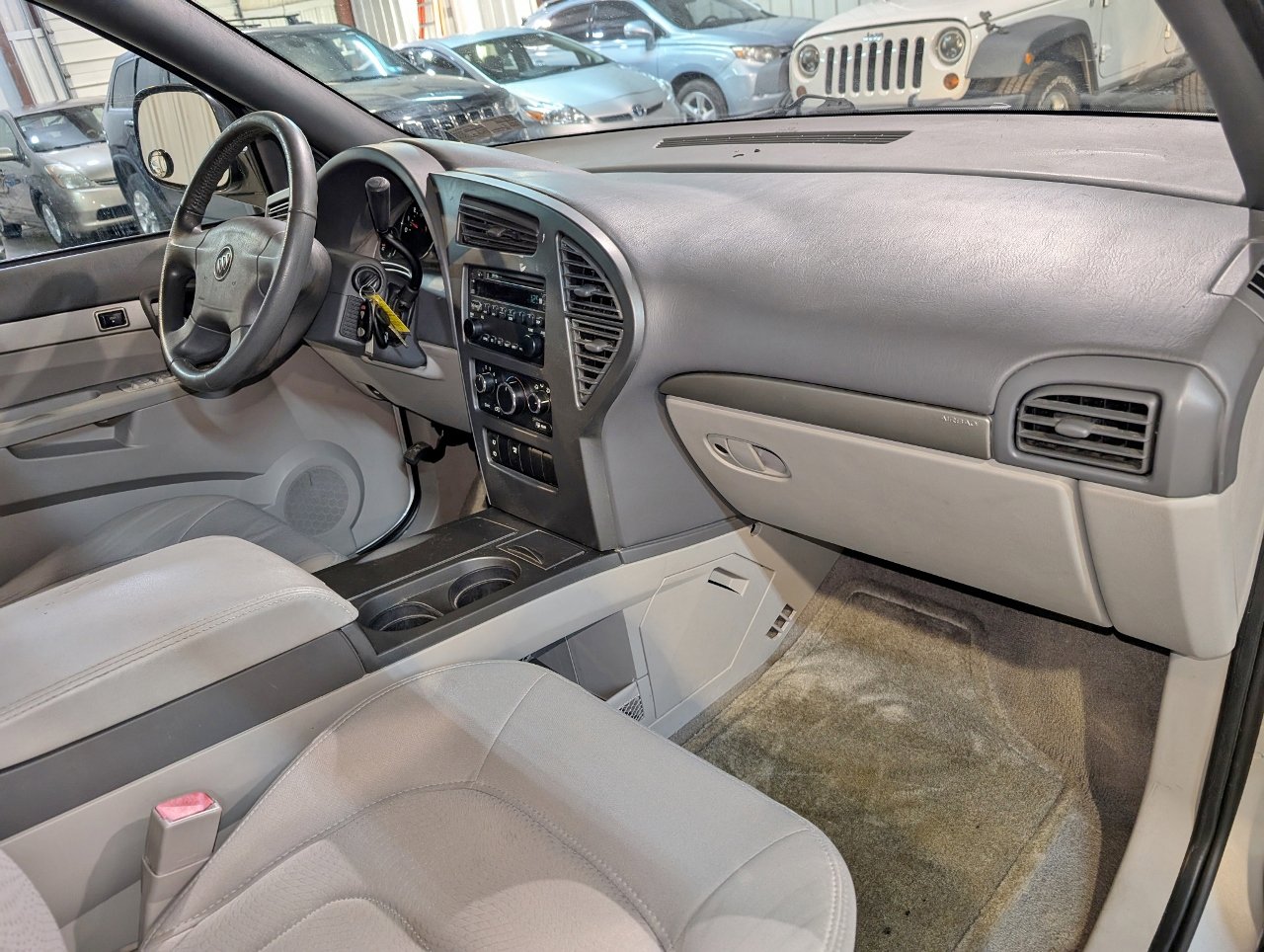 Used 2007 Buick Rendezvous CX image 28