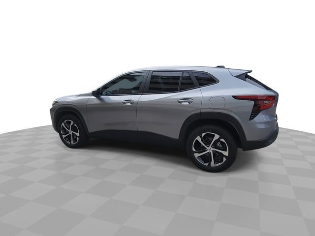 Used 2024 Chevrolet Trax RS FWD image 6