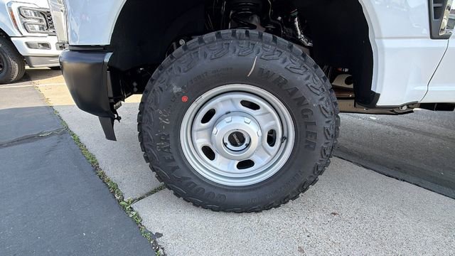 New 2026 Ford F350 XL w/ 360-Degree Camera Package image 10