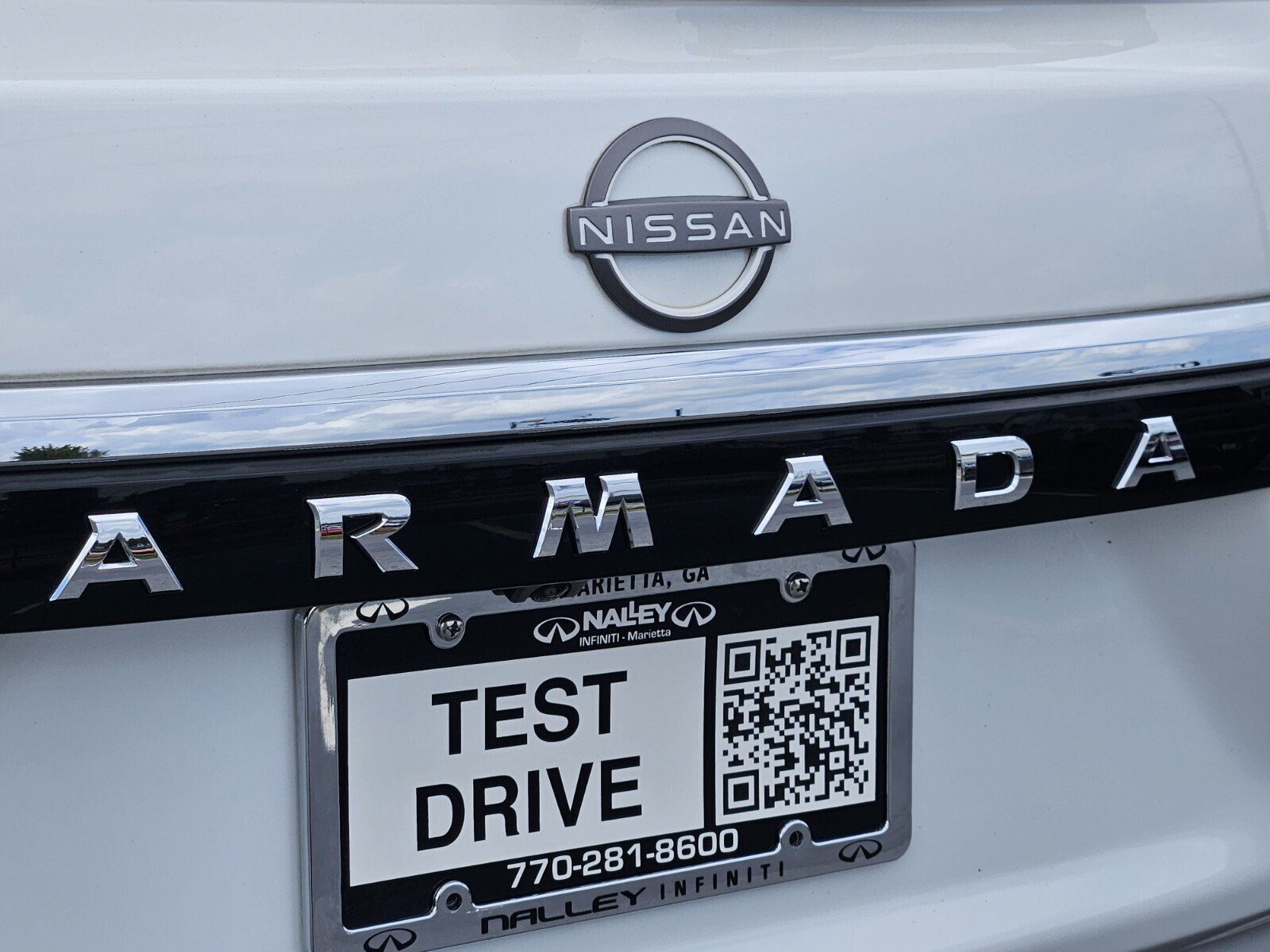 Used 2021 Nissan Armada Platinum w/ Captain's Chairs Package RWD image 35