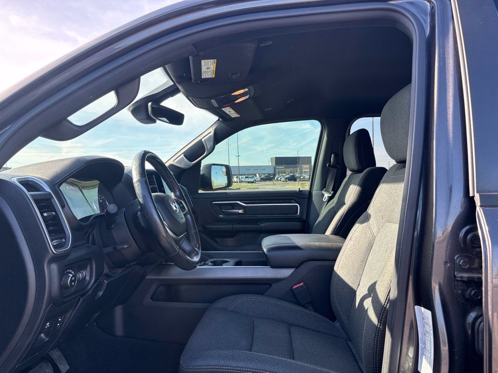 Used 2019 RAM 1500 Big Horn AWD/4WD image 10