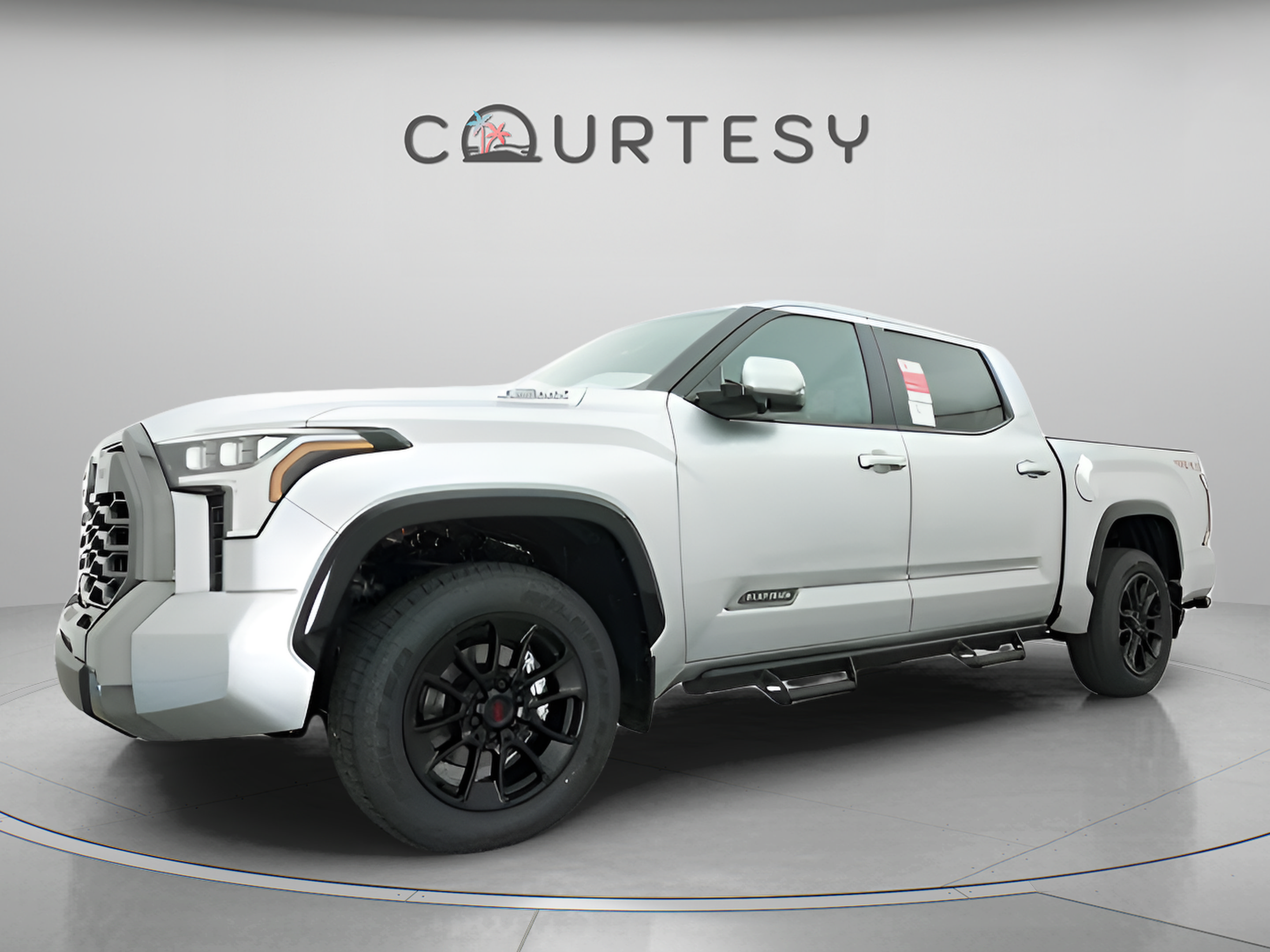 Certified 2025 Toyota Tundra Platinum w/ TRD Off-Road Package AWD/4WD image 5
