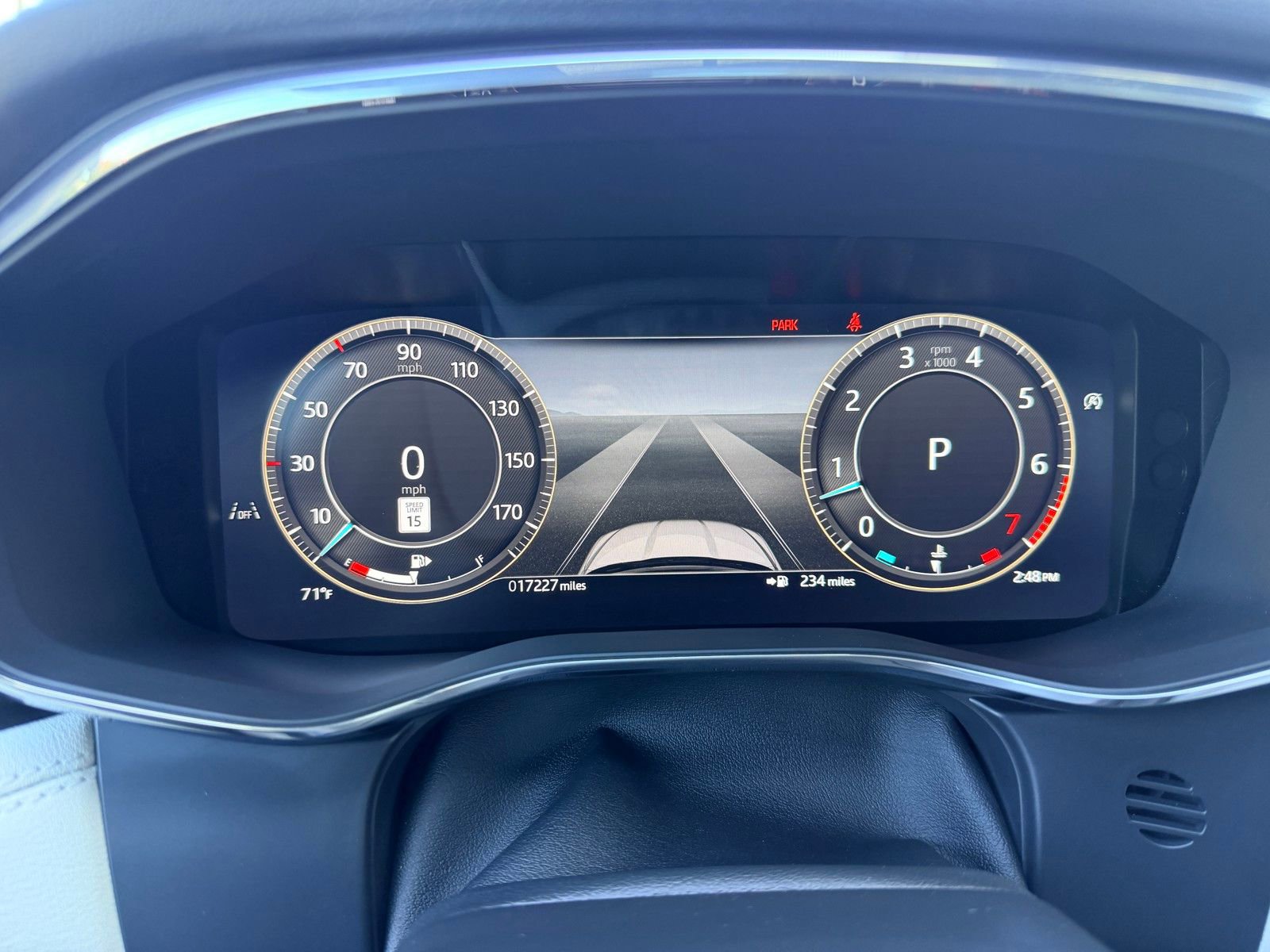 Used 2025 Jaguar F-PACE R-Dynamic S AWD/4WD image 9