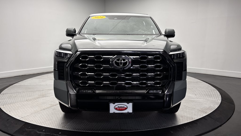 Used 2024 Toyota Tundra Platinum AWD/4WD image 46