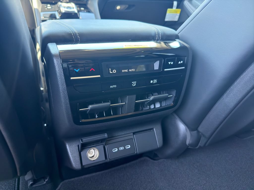 Certified 2026 Acura MDX FWD w/ Technology Package image 30