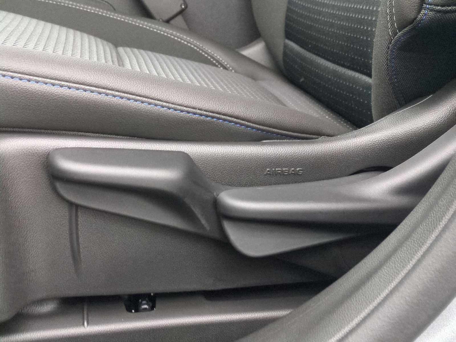 New 2026 Chevrolet Trax LT w/ Driver Confidence Package image 16