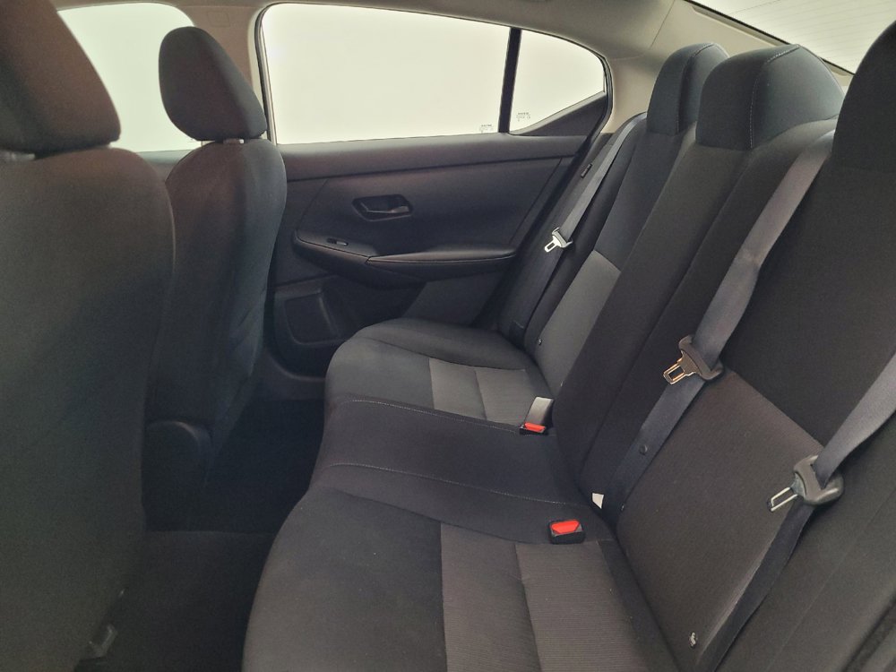 Used 2025 Nissan Sentra SV FWD image 18
