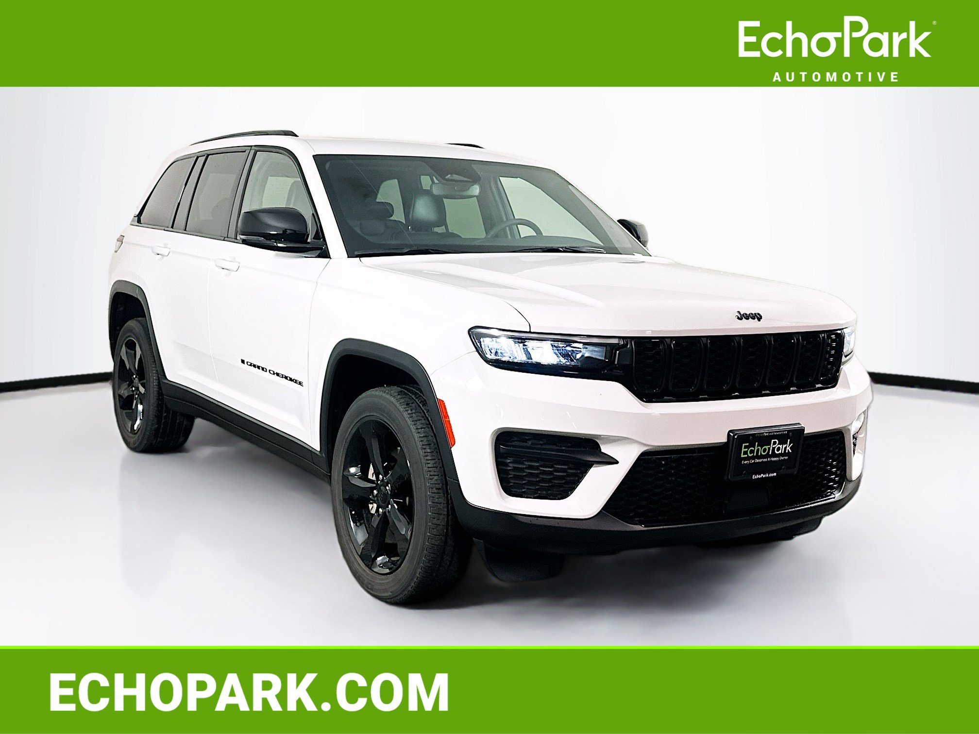 Used 2023 Jeep Grand Cherokee Altitude