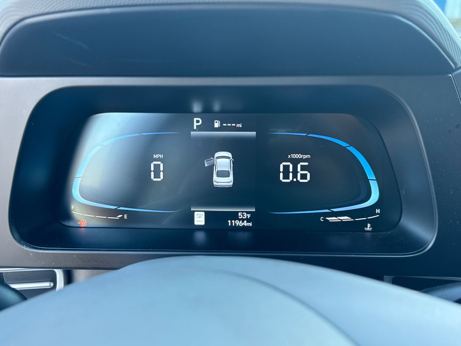 Used 2025 Hyundai Elantra Sport image 27