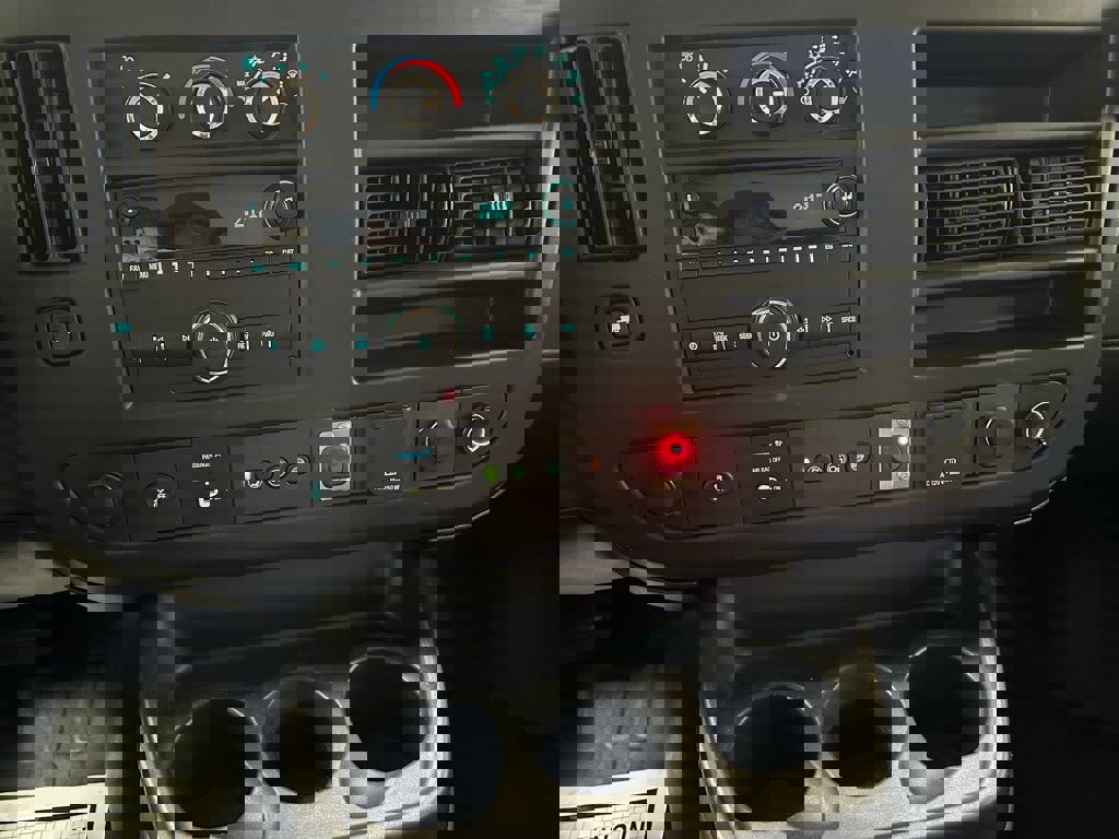 Used 2022 Chevrolet Express 3500 w/ Power Convenience Package image 26