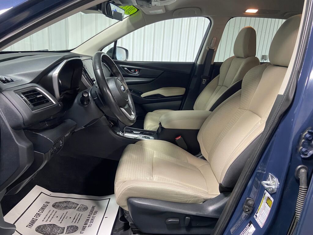 Used 2023 Subaru Ascent Premium w/ Convenience Package image 5