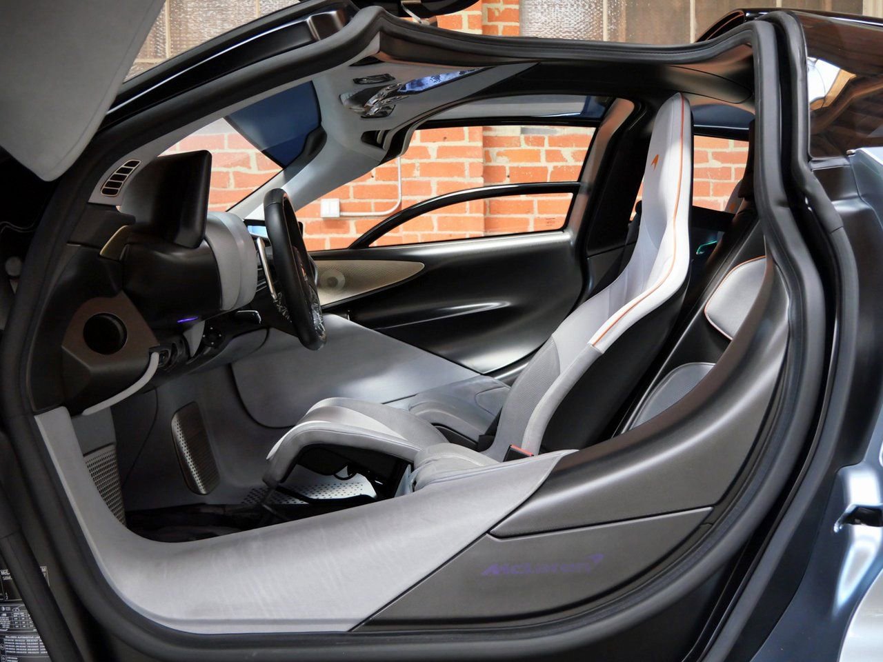 Used 2020 McLaren Speedtail RWD image 47