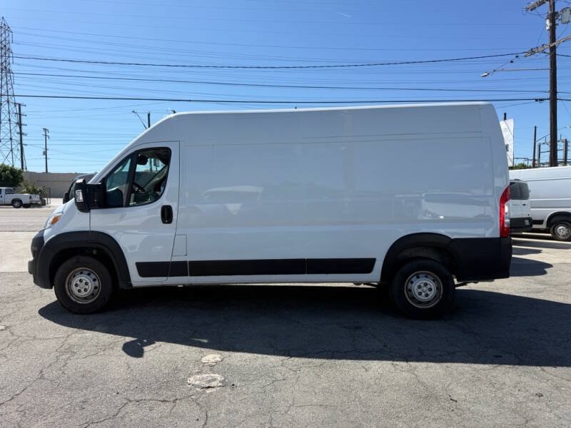 Used 2023 RAM ProMaster 2500 FWD image 4