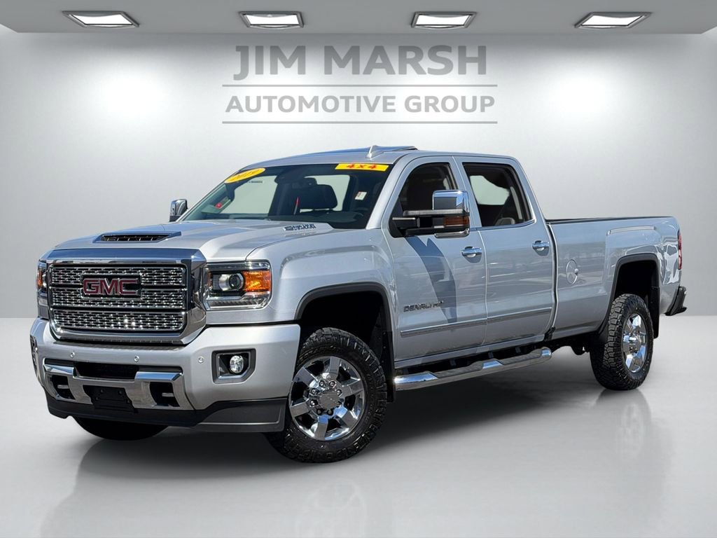 Used 2019 GMC Sierra 3500 Denali w/ Duramax Plus Package image 2