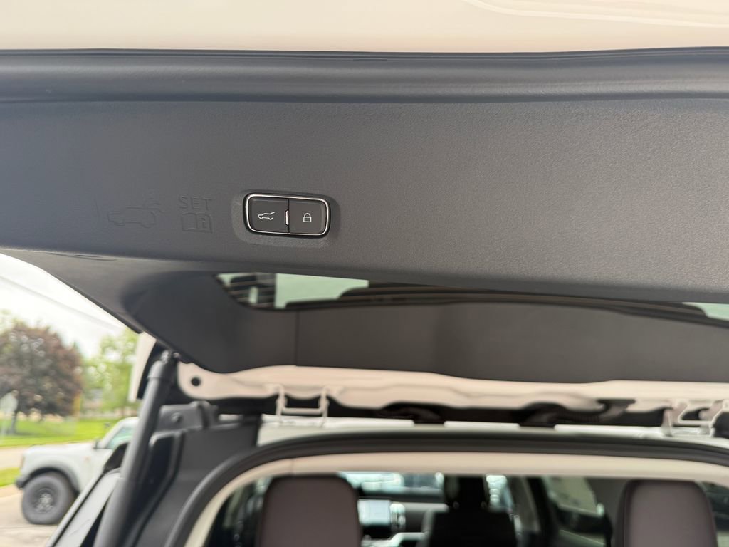 New 2026 Ford Expedition Platinum AWD/4WD image 15