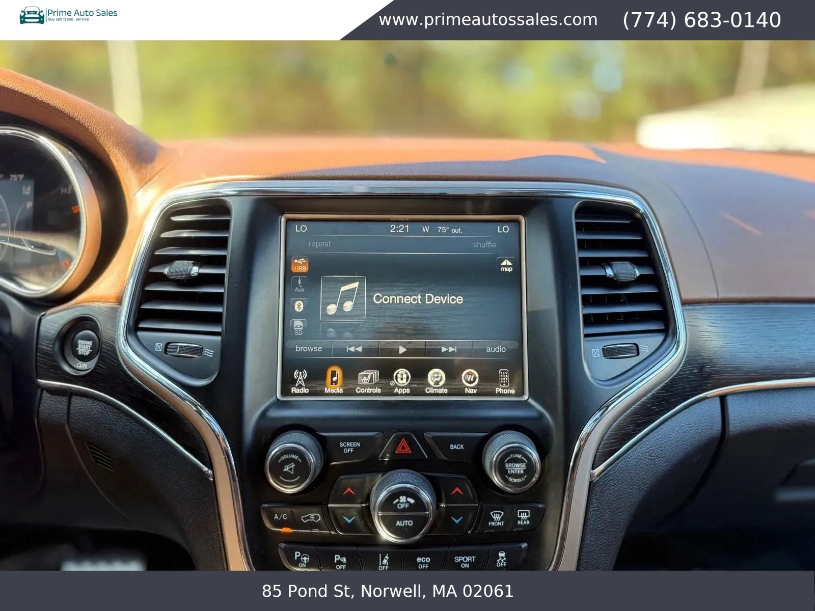 Used 2017 Jeep Grand Cherokee Summit AWD/4WD image 26