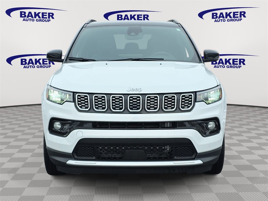 Used 2024 Jeep Compass Limited image 8