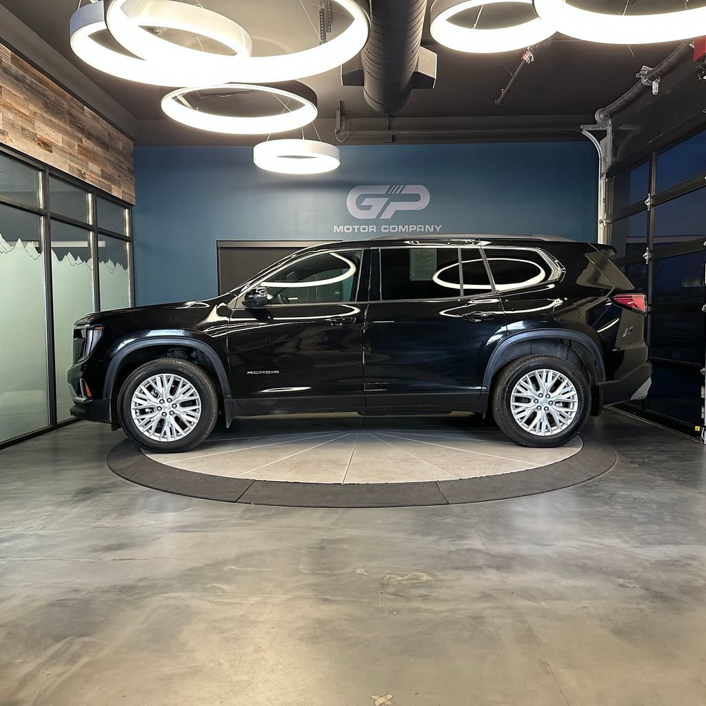 Used 2026 GMC Acadia Elevation w/ Elevation Premium Package AWD/4WD image 6