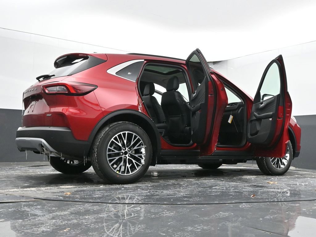 New 2026 Ford Escape SE image 73