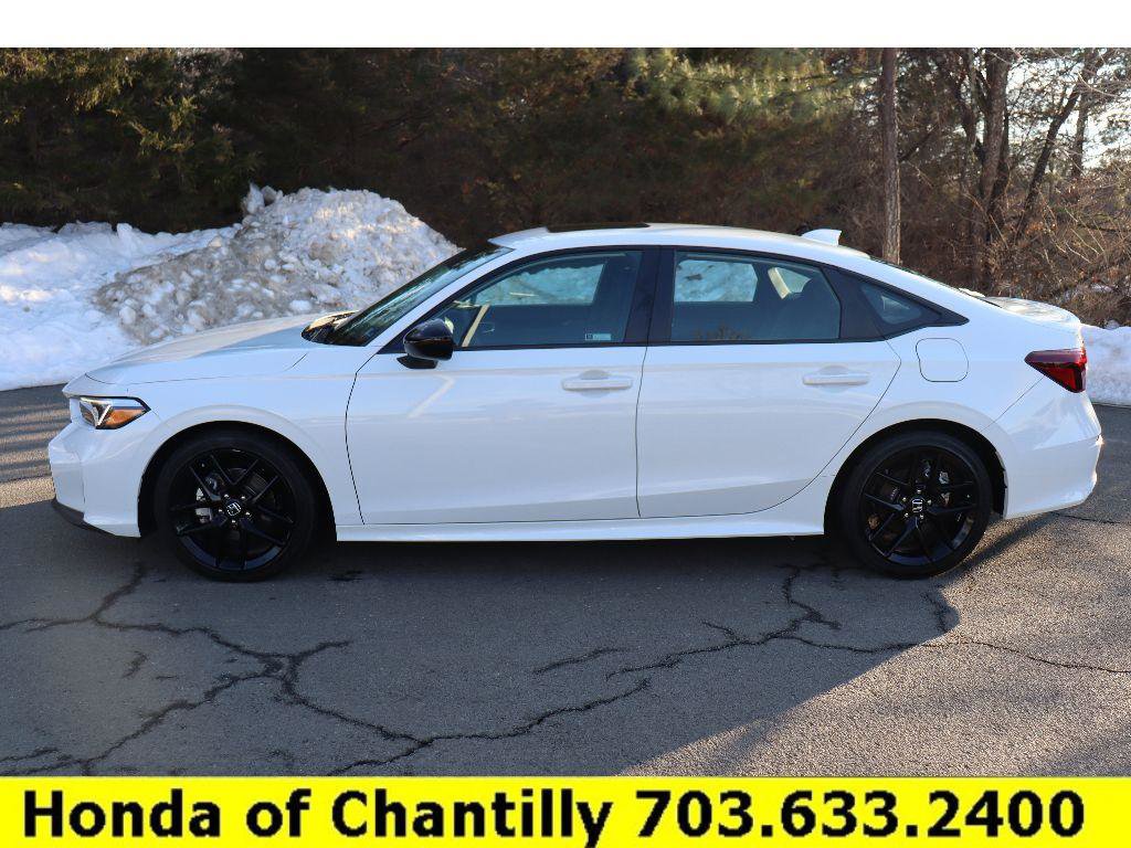 Certified 2025 Honda Civic Sport Touring image 4