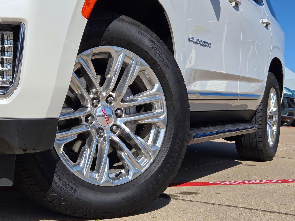 Used 2022 GMC Yukon SLT w/ SLT Premium Package image 6