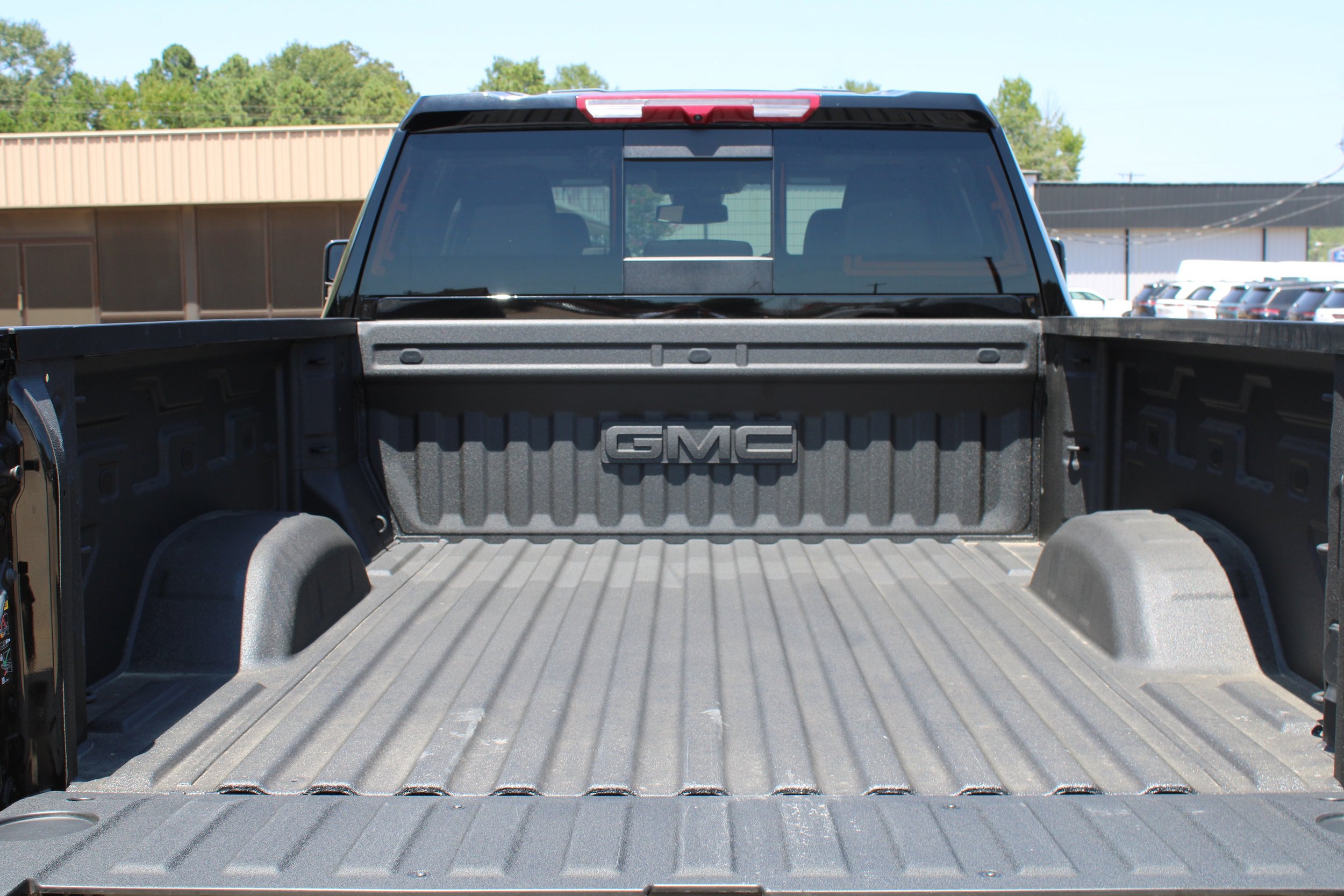 Used 2026 GMC Sierra 2500 SLT w/ SLT Premium Package AWD/4WD image 16