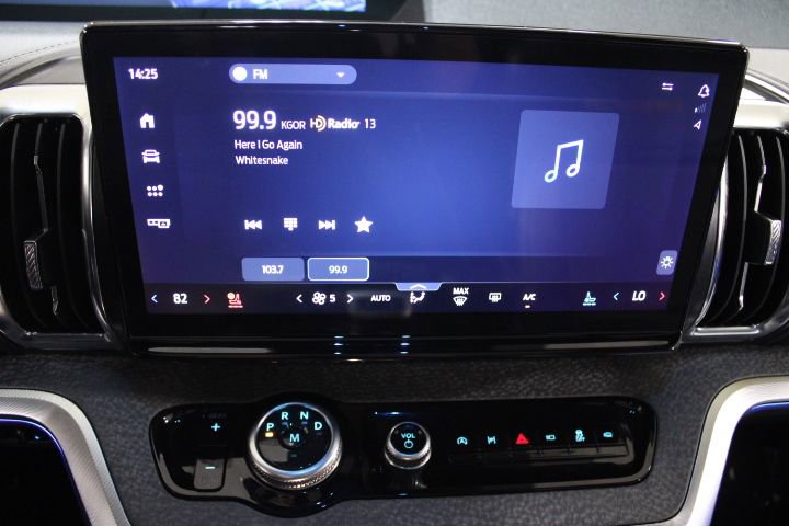 Used 2025 Ford Expedition Tremor image 58
