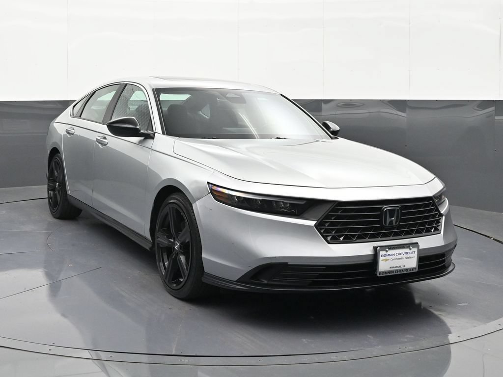 Used 2024 Honda Accord Sport image 7