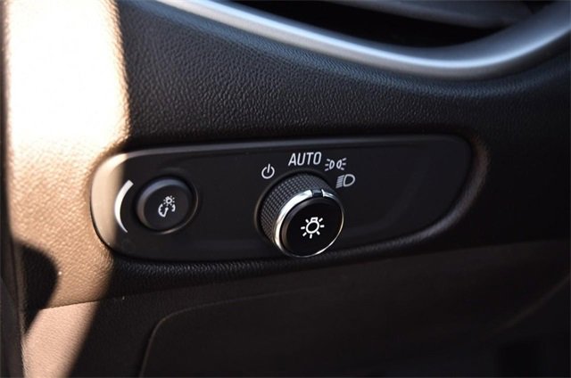 Used 2024 Chevrolet Malibu LT image 9