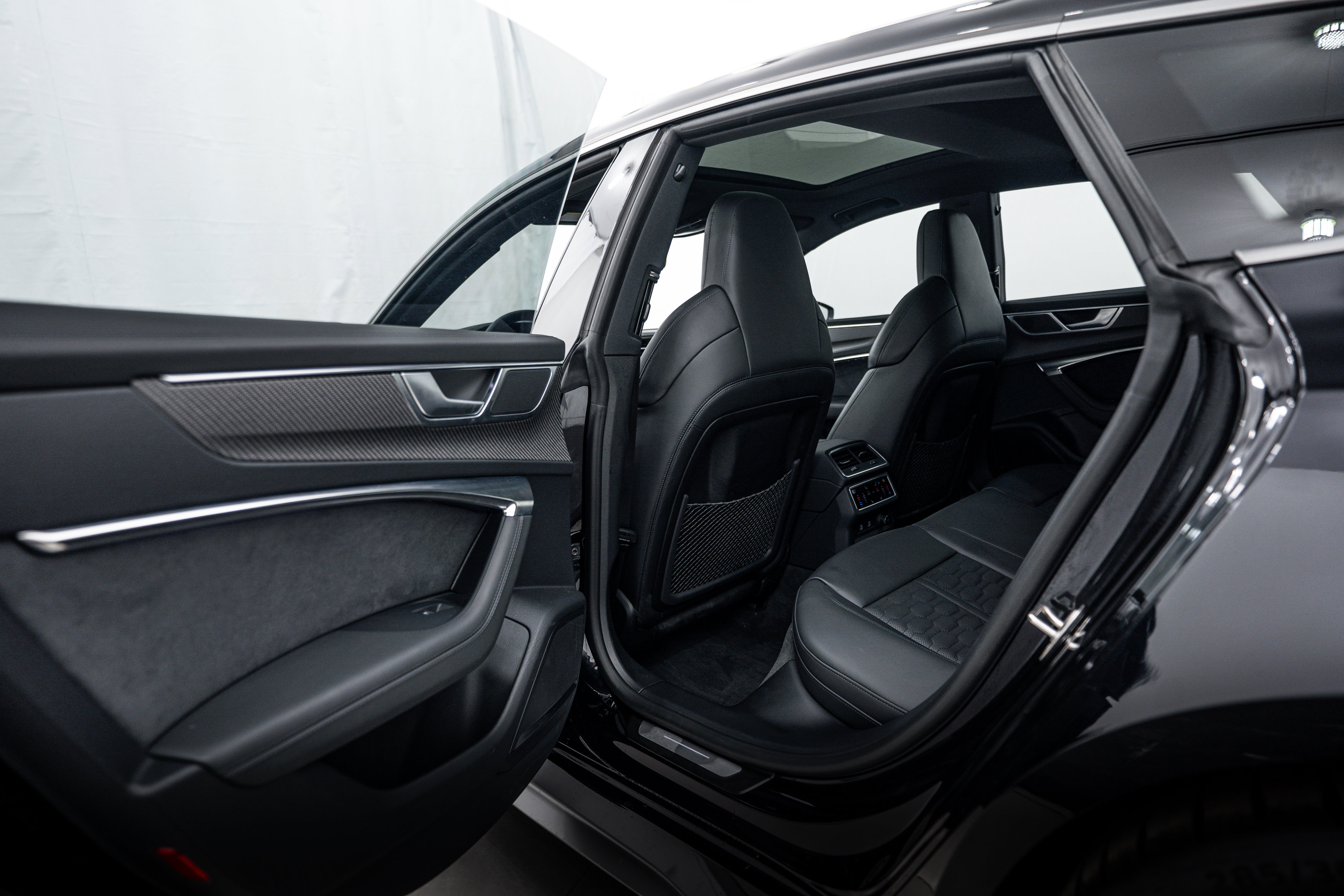 New 2026 Audi RS 7 Performance image 17