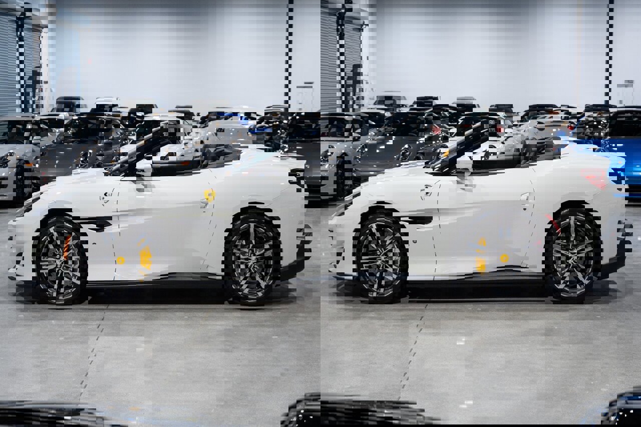 Used 2019 Ferrari Portofino image 3