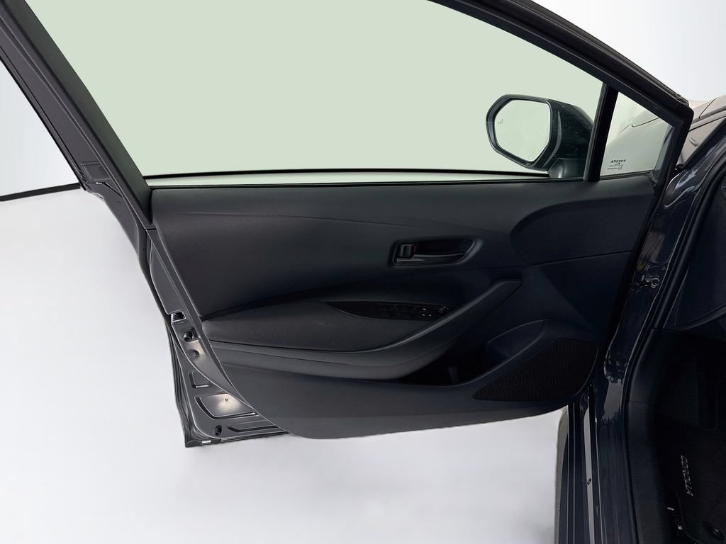 Used 2026 Toyota Corolla LE w/ Carpet Mat Package (TMS) FWD image 24