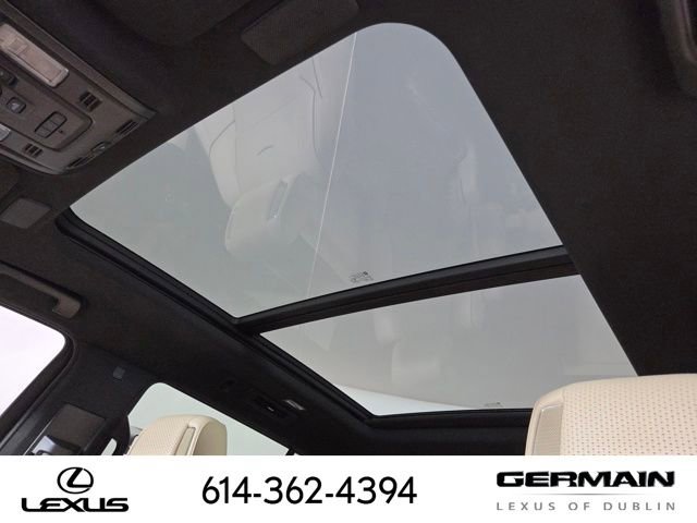 Used 2023 Cadillac Escalade Premium Luxury AWD/4WD image 31