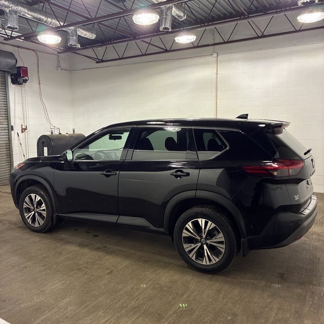 Used 2021 Nissan Rogue SV image 5