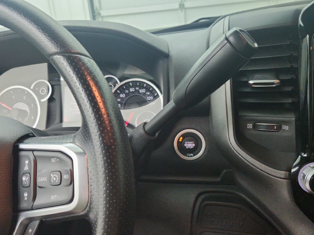 Certified 2025 RAM 2500 Tradesman AWD/4WD image 32
