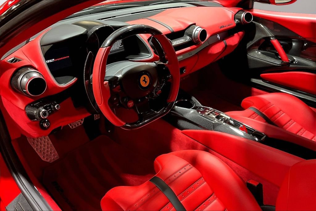 Used 2022 Ferrari 812 Competizione RWD image 15