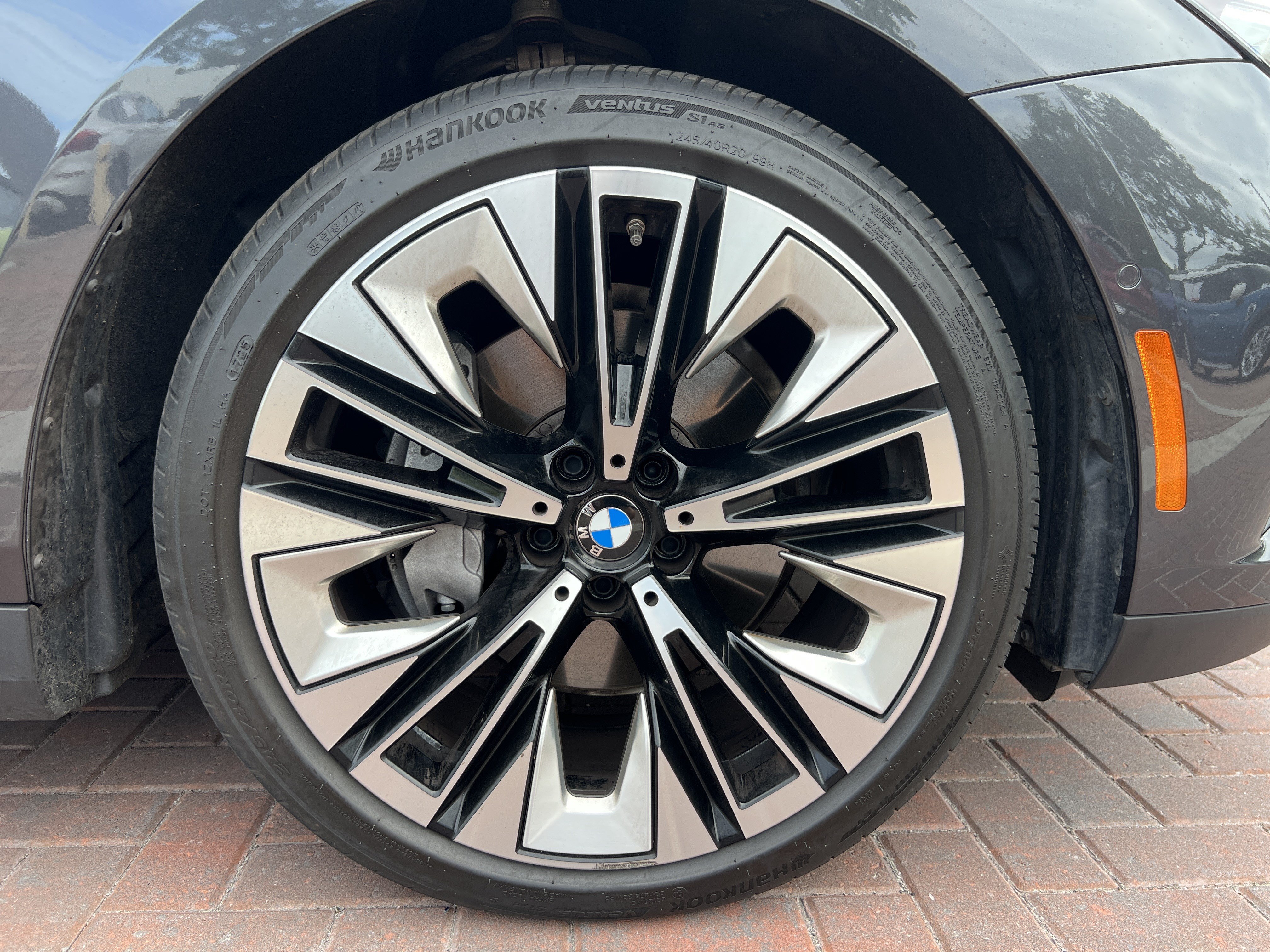 Certified 2026 BMW 540i xDrive AWD/4WD image 13