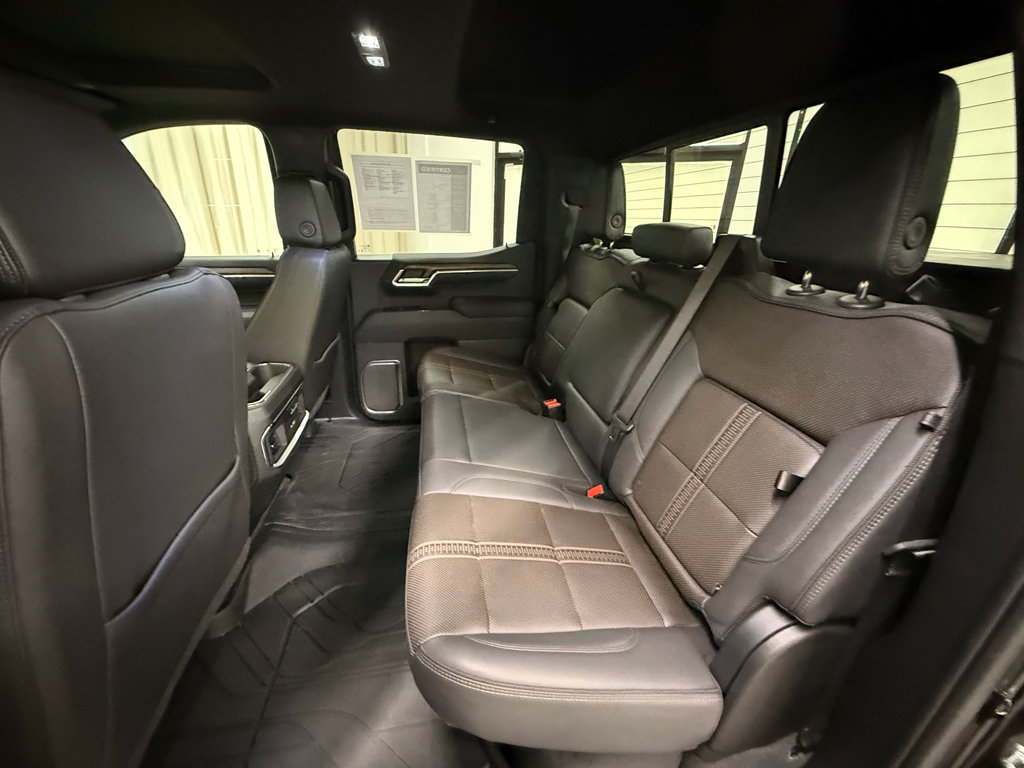 Certified 2025 Chevrolet Silverado 1500 High Country w/ High Country Premium Package AWD/4WD image 18