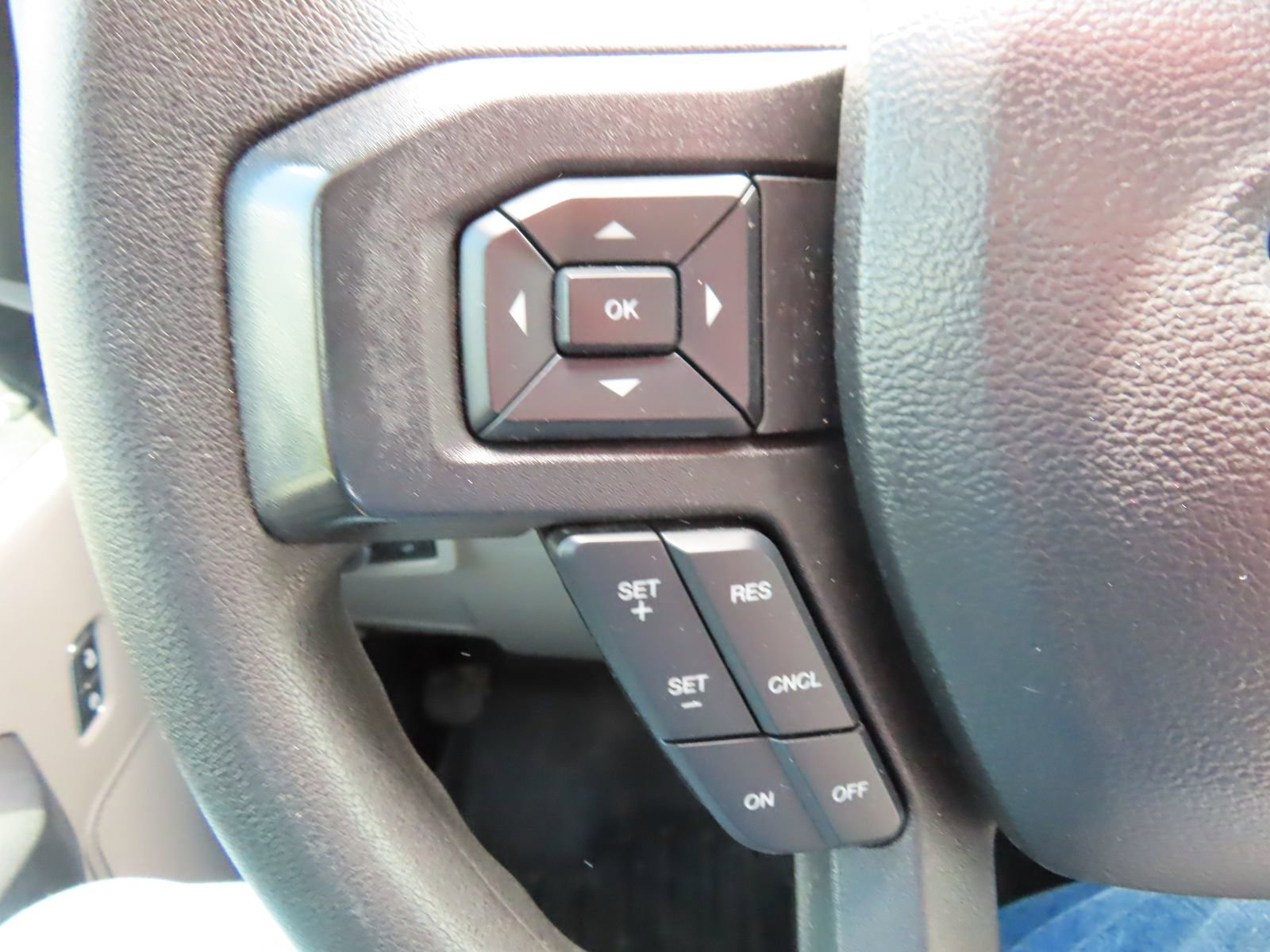 Used 2020 Ford F250 XL w/ STX Appearance Package image 20