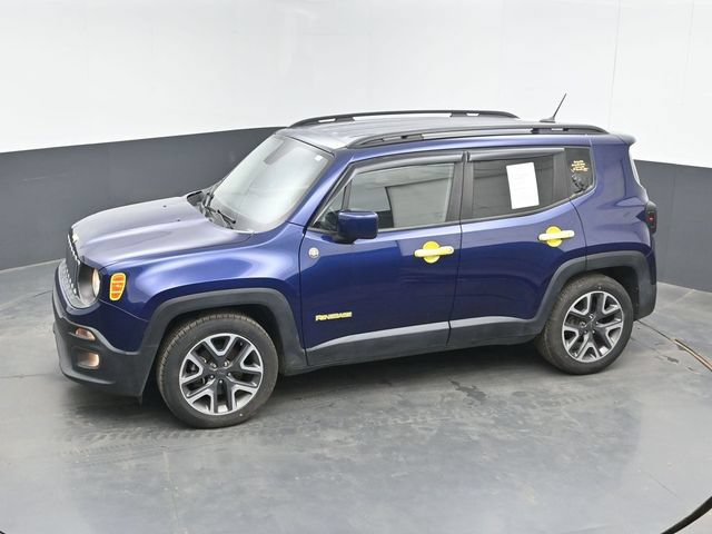 Used 2017 Jeep Renegade Latitude w/ Popular Equipment Group FWD image 32