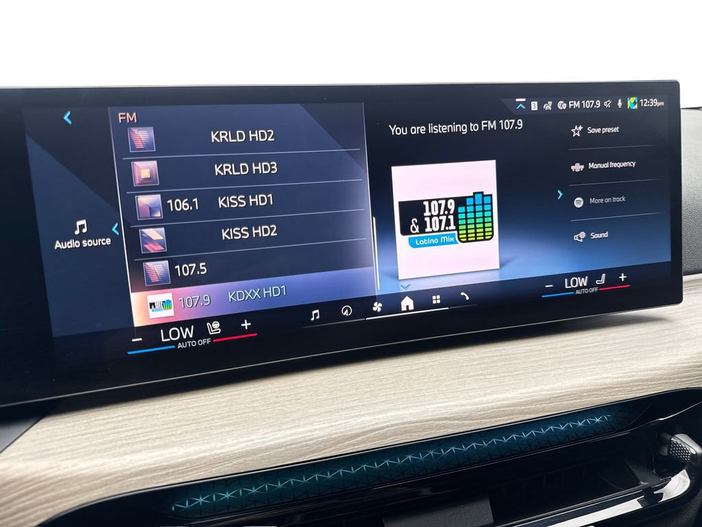 Used 2025 BMW 330i Sedan RWD image 63