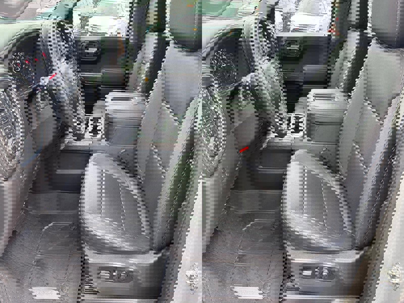 Certified 2022 Chevrolet Silverado 1500 LTZ w/ LTZ Premium Package image 6